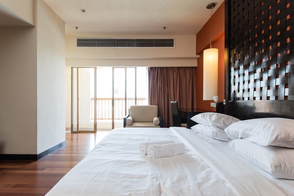 New Town Resort Suites At Pyramid Tower Субанґ-Джая Екстер'єр фото